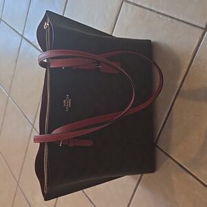 NWOT coach mollie tote